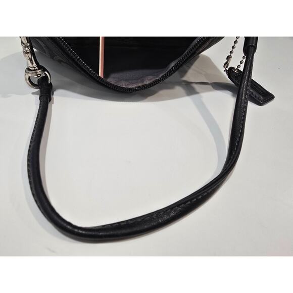 Coach Signature Black Canvas Leather Trim Zipper Closure Wristlet - Coin Wallet - Picture 7 of 7
